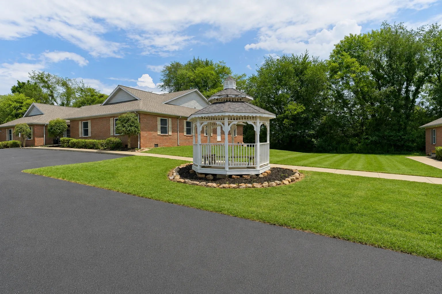 Outdoor gazebo on the Kentucky campus